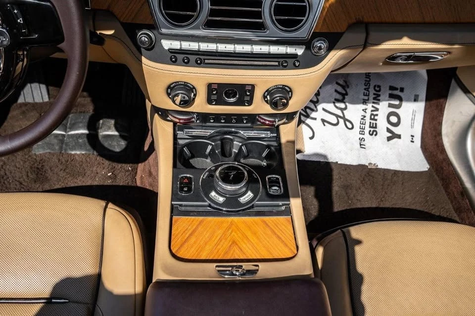 2017 Rolls-Royce Dawn - Image 12 of 19