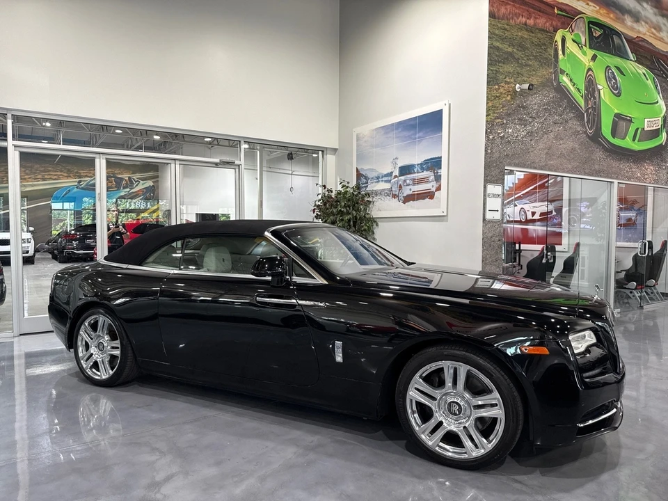 2017 Rolls-Royce Dawn - Image 3 of 12