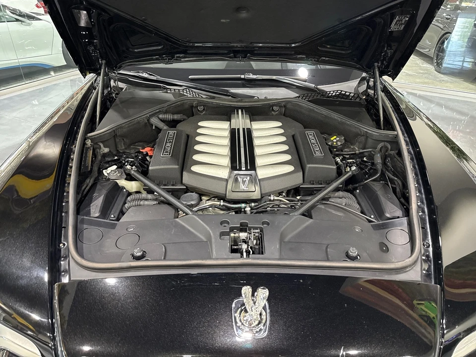 2017 Rolls-Royce Dawn - Image 16 of 21