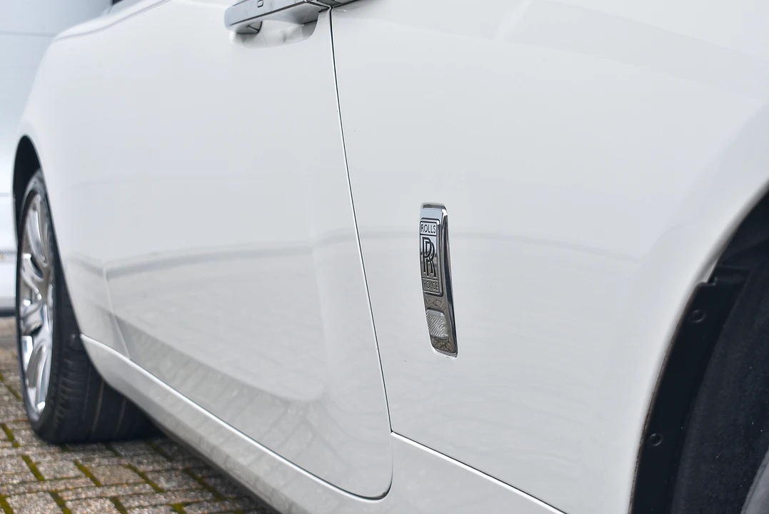 2017 Rolls-Royce Dawn - Image 24 of 31