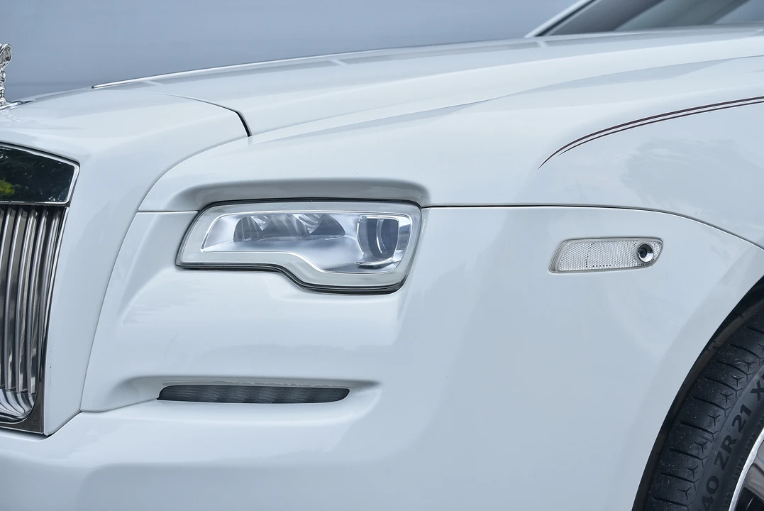 2017 Rolls-Royce Dawn - Image 29 of 31