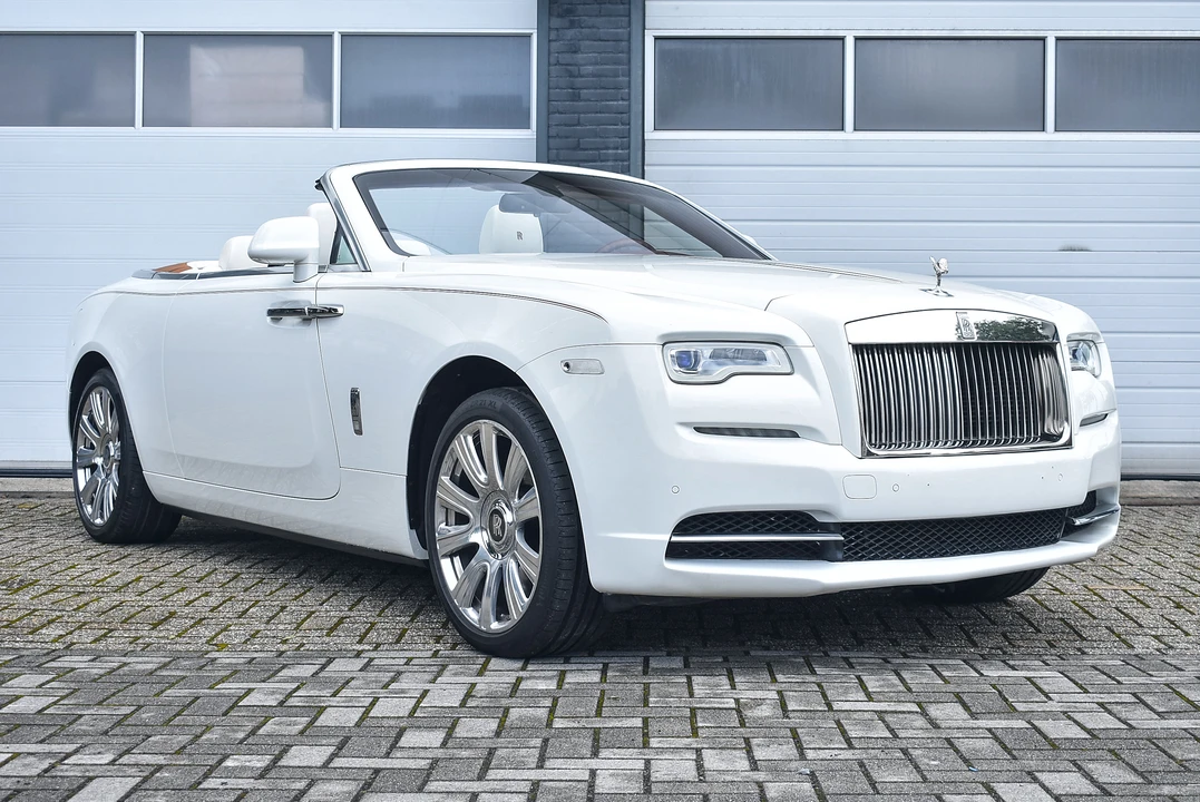 2017 Rolls-Royce Dawn - Image 9 of 31