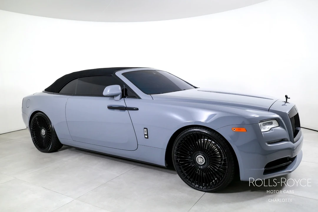 2017 Rolls-Royce Dawn - Image 6 of 12