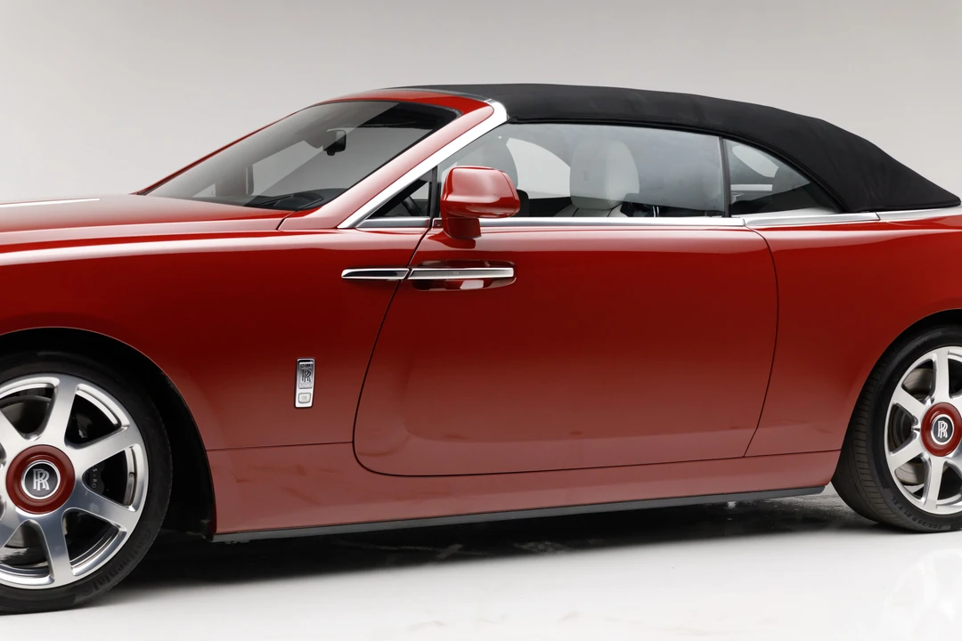 2017 Rolls-Royce Dawn - Image 12 of 31