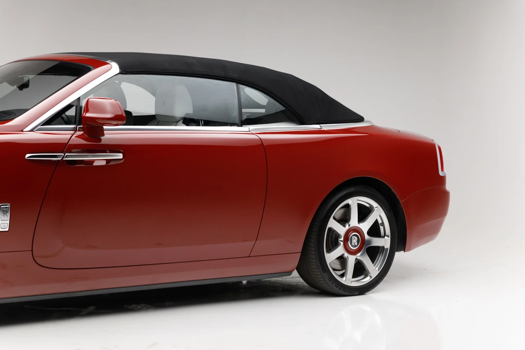 2017 Rolls-Royce Dawn - Image 13 of 31