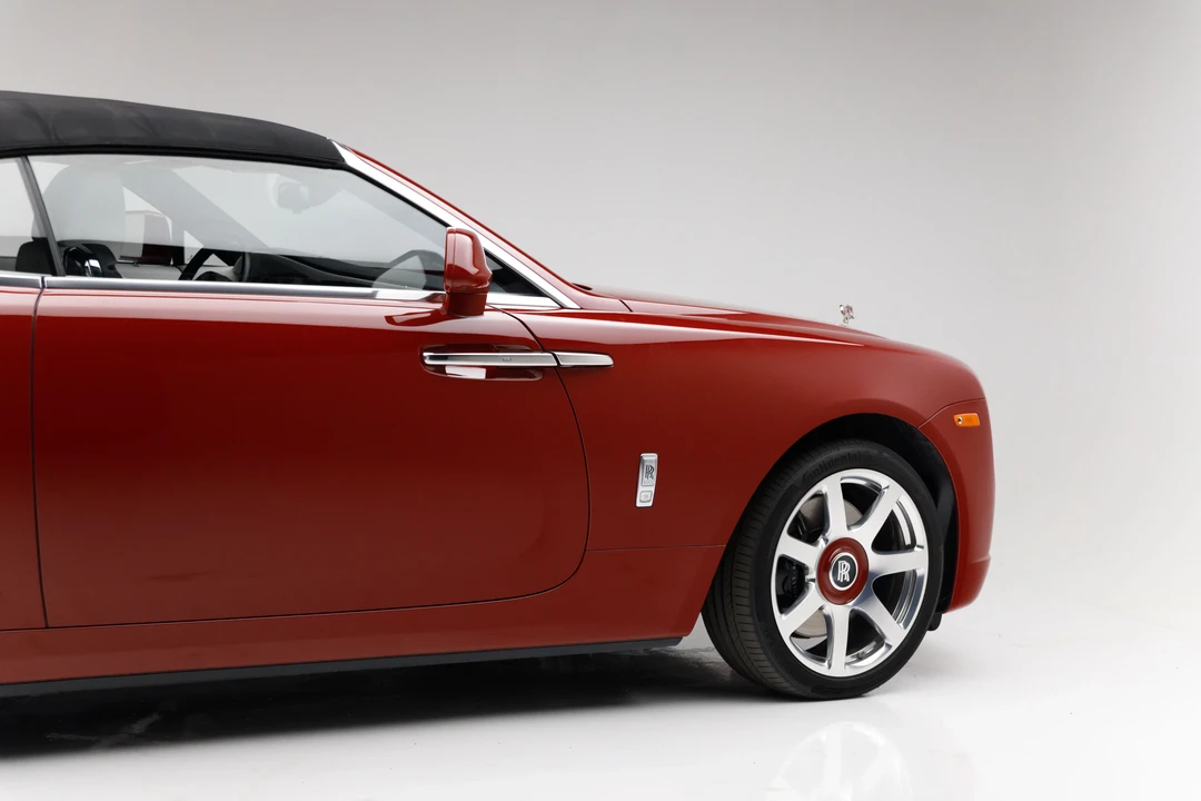 2017 Rolls-Royce Dawn - Image 9 of 31
