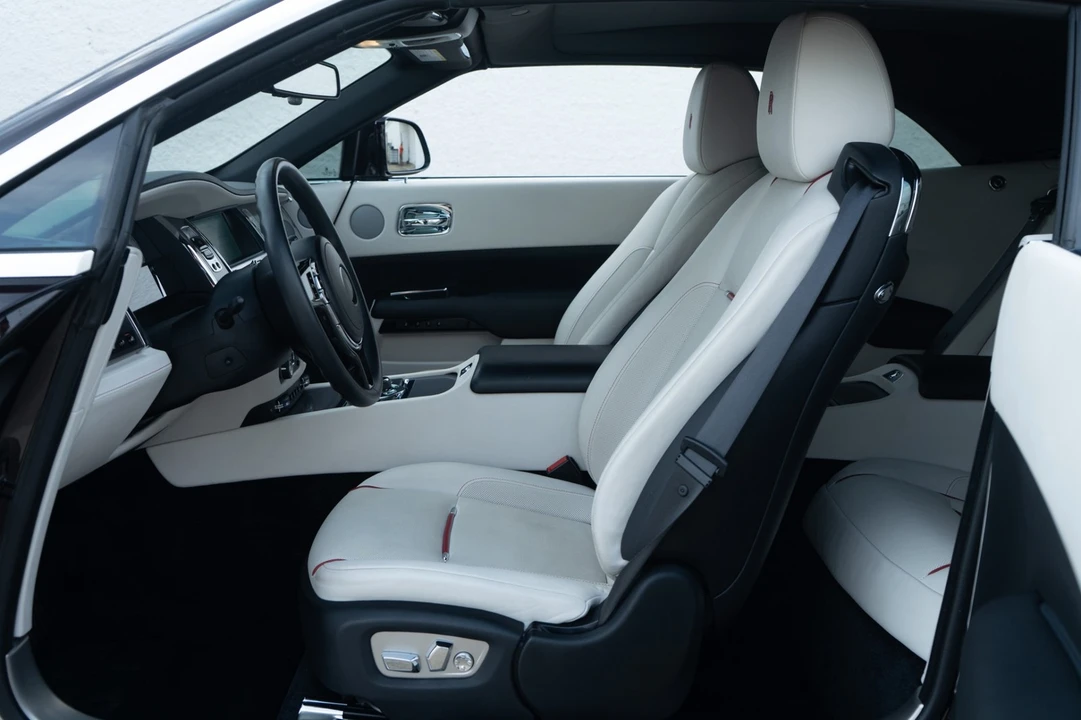 2017 Rolls-Royce Dawn - Image 7 of 21