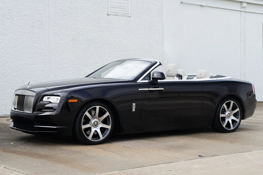 2017 Rolls-Royce Dawn - Image 3 of 21