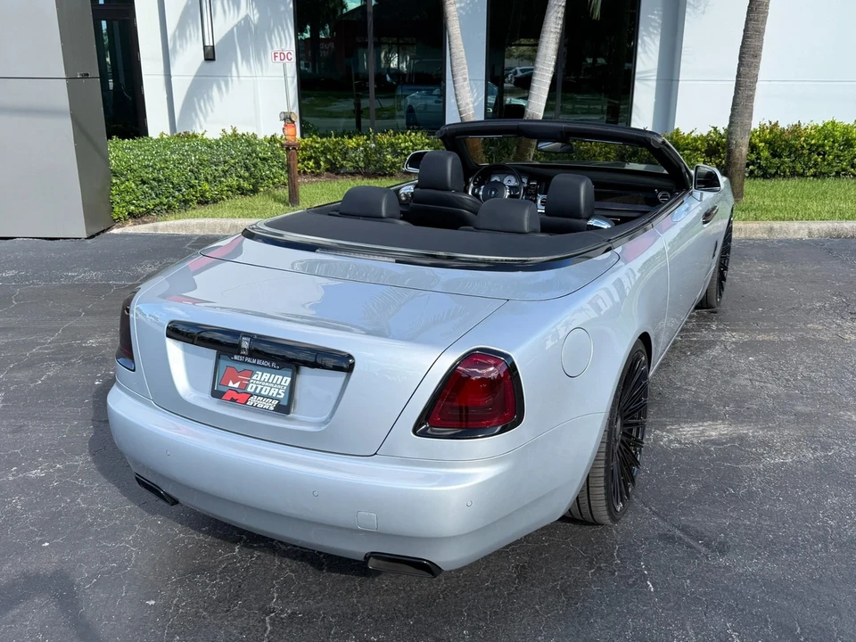 2017 Rolls-Royce Dawn - Image 20 of 21
