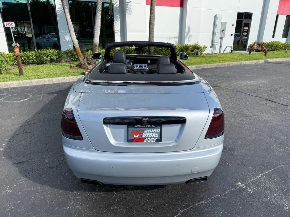 2017 Rolls-Royce Dawn - Image 19 of 21