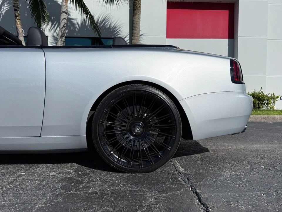 2017 Rolls-Royce Dawn - Image 10 of 21