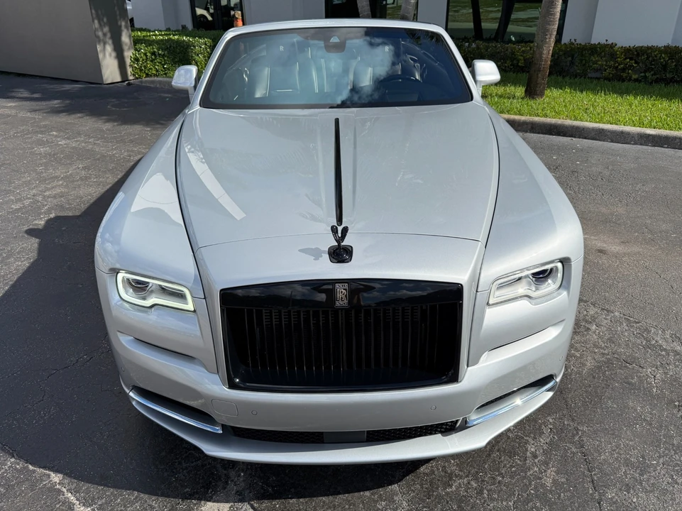 2017 Rolls-Royce Dawn - Image 10 of 21