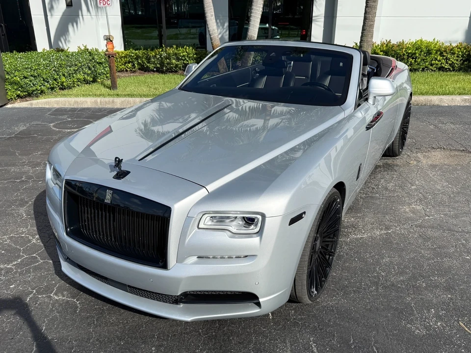 2017 Rolls-Royce Dawn - Image 16 of 21