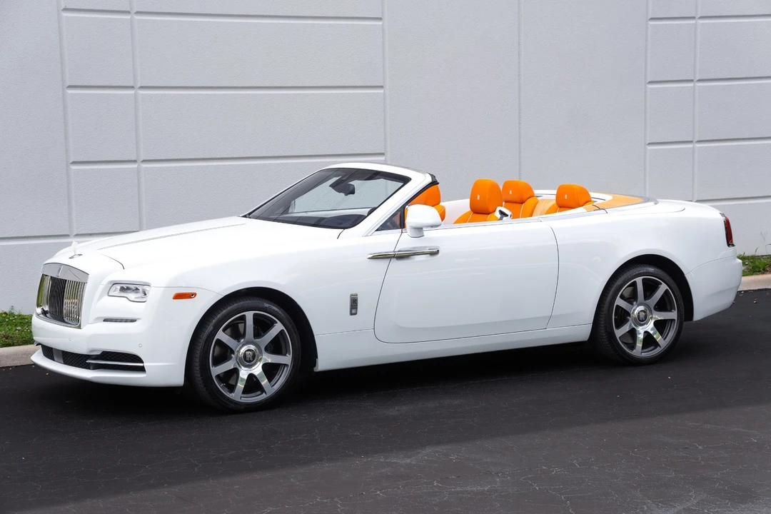 2017 Rolls-Royce Dawn - Image 31 of 31