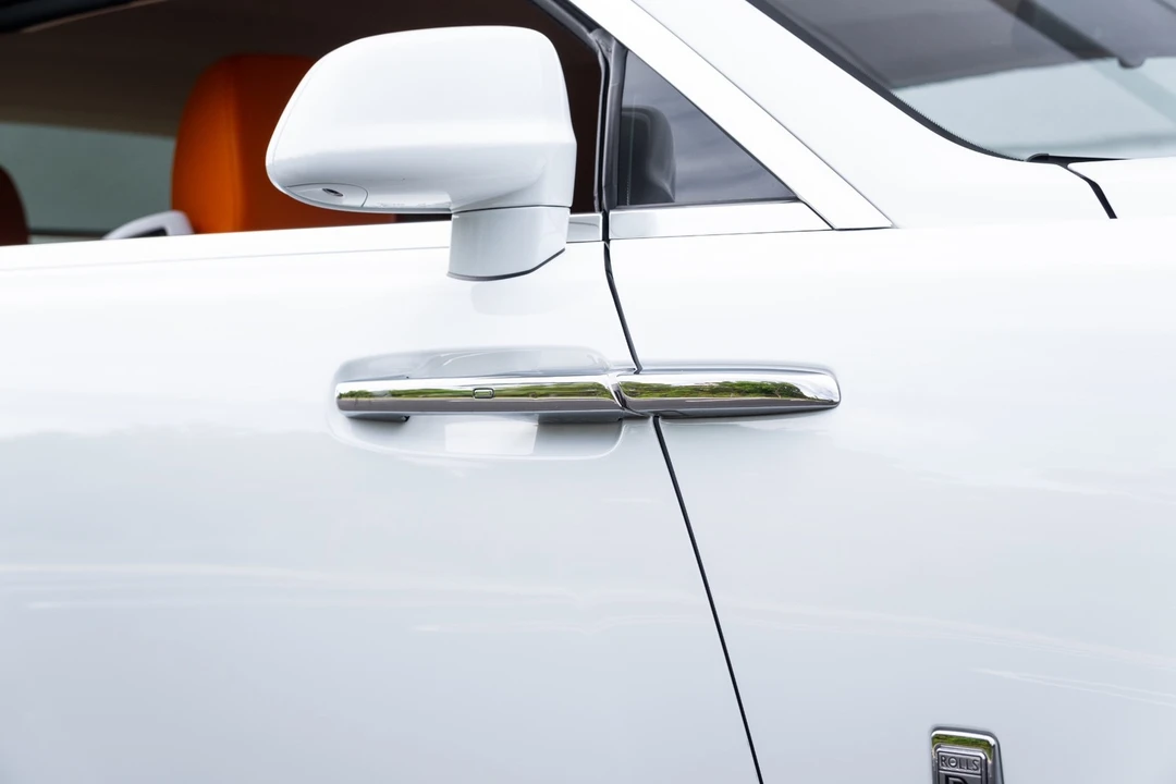 2017 Rolls-Royce Dawn - Image 12 of 31