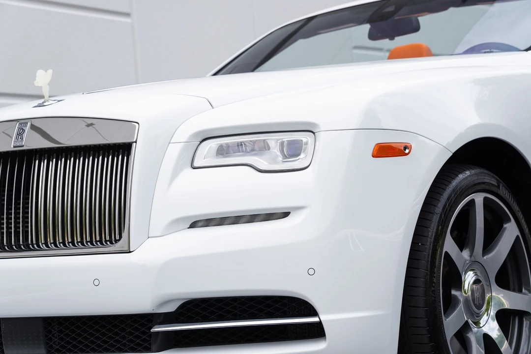 2017 Rolls-Royce Dawn - Image 28 of 31