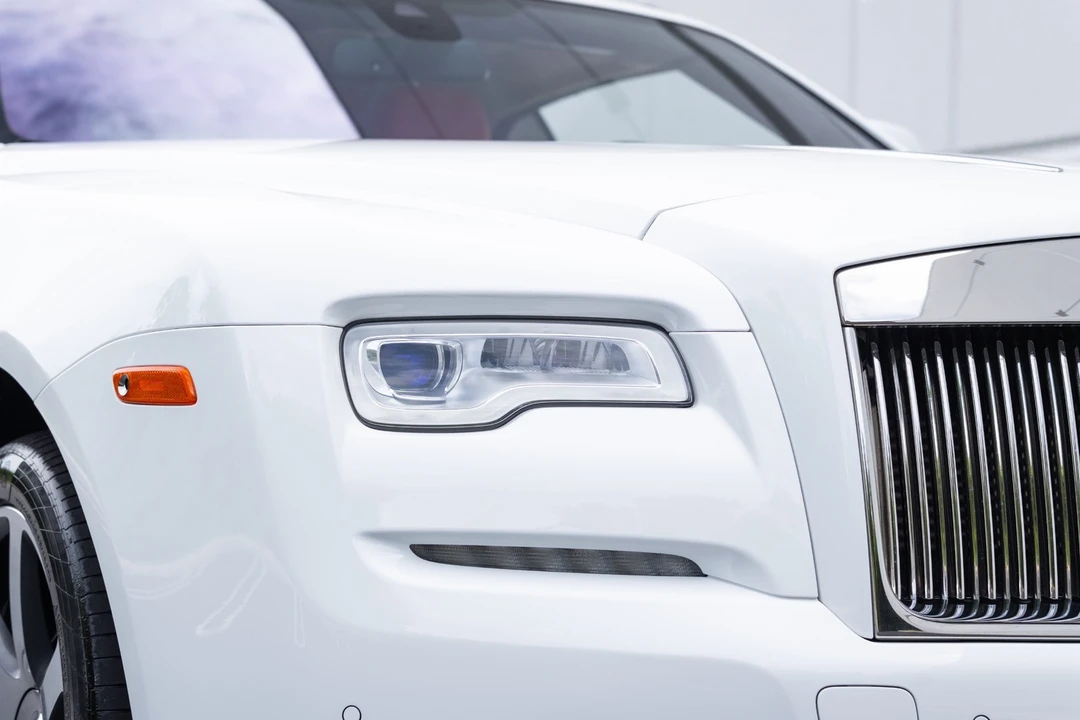 2017 Rolls-Royce Dawn - Image 14 of 31