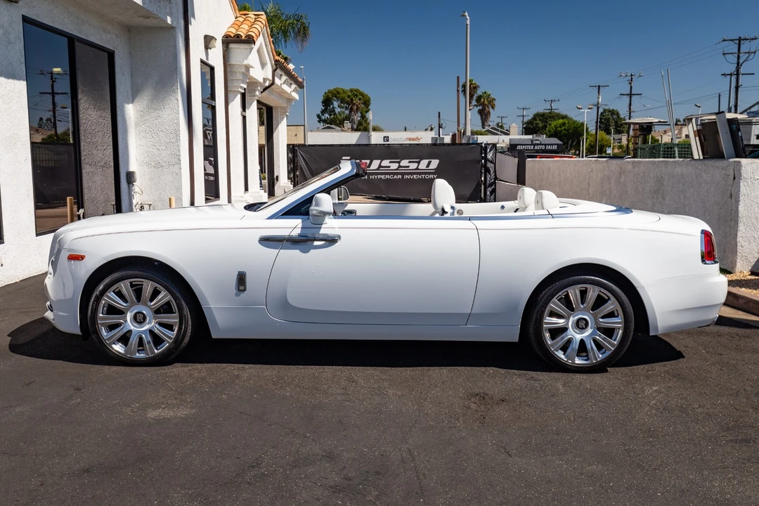 2017 Rolls-Royce Dawn - Image 17 of 21