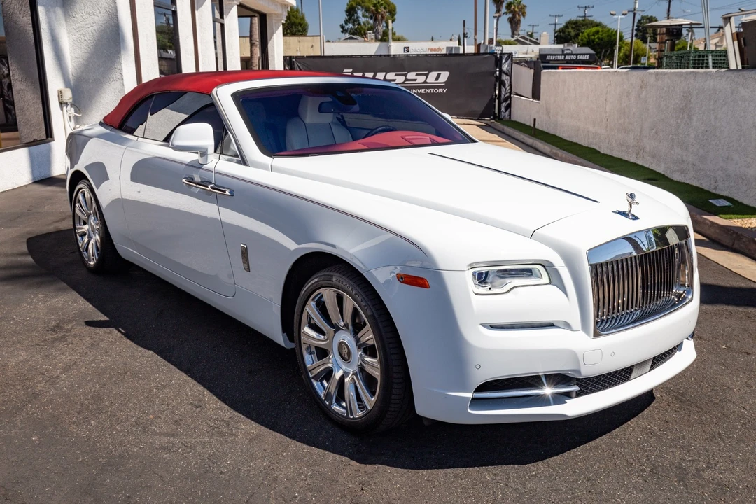 2017 Rolls-Royce Dawn - Image 2 of 12