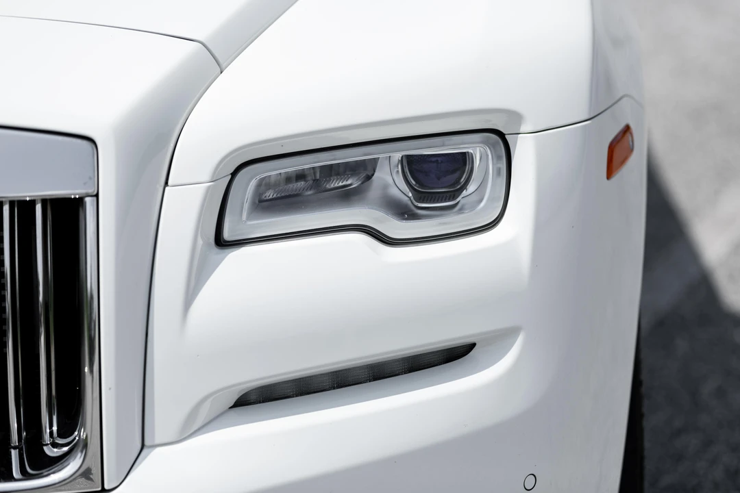 2017 Rolls-Royce Dawn - Image 13 of 31
