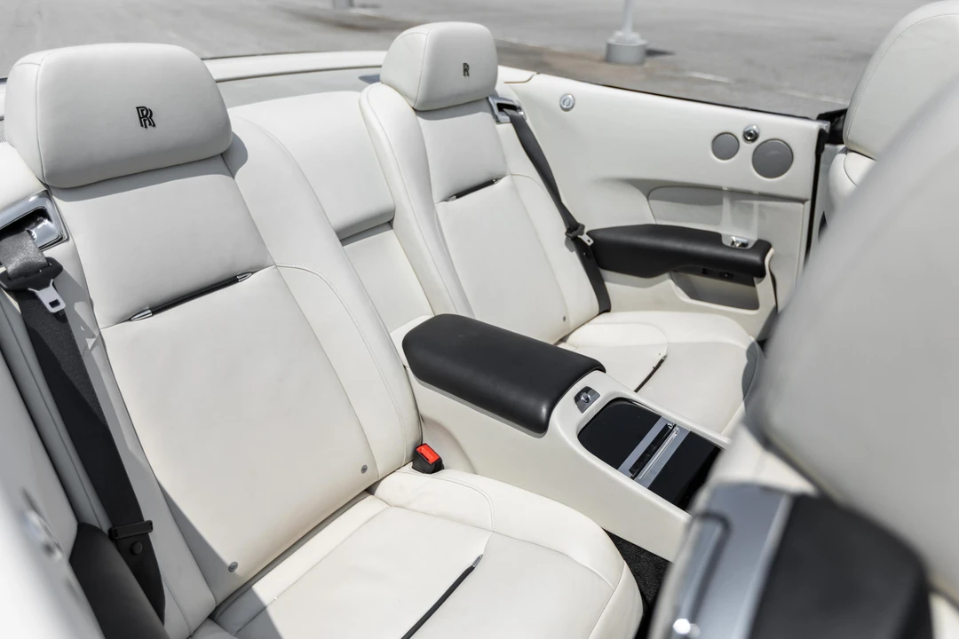 2017 Rolls-Royce Dawn - Image 31 of 31