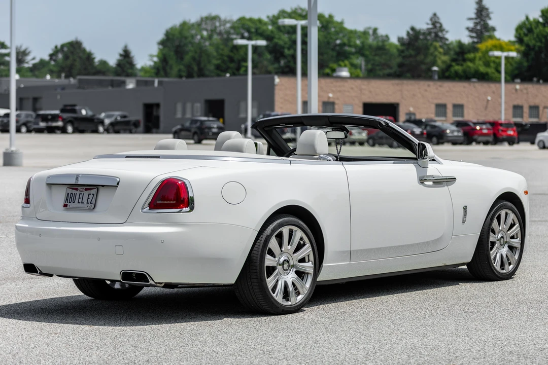 2017 Rolls-Royce Dawn - Image 8 of 31