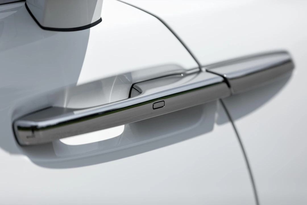 2017 Rolls-Royce Dawn - Image 18 of 31