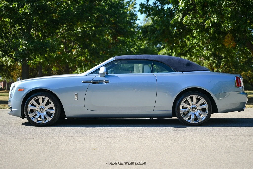 2017 Rolls-Royce Dawn - Image 5 of 12