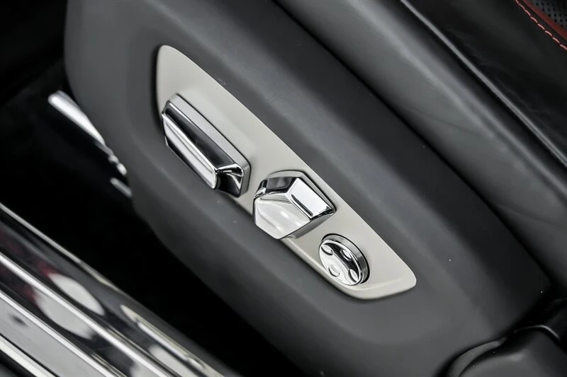 2017 Rolls-Royce Dawn - Image 29 of 31