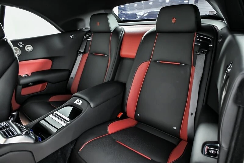 2017 Rolls-Royce Dawn - Image 27 of 31
