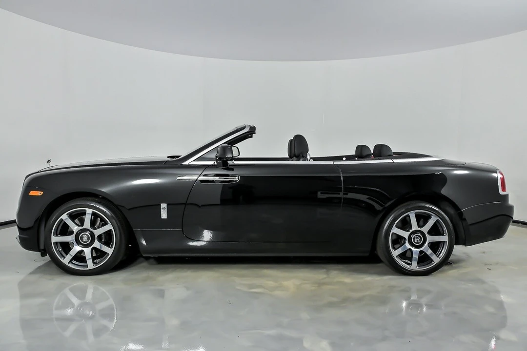2017 Rolls-Royce Dawn - Image 8 of 31