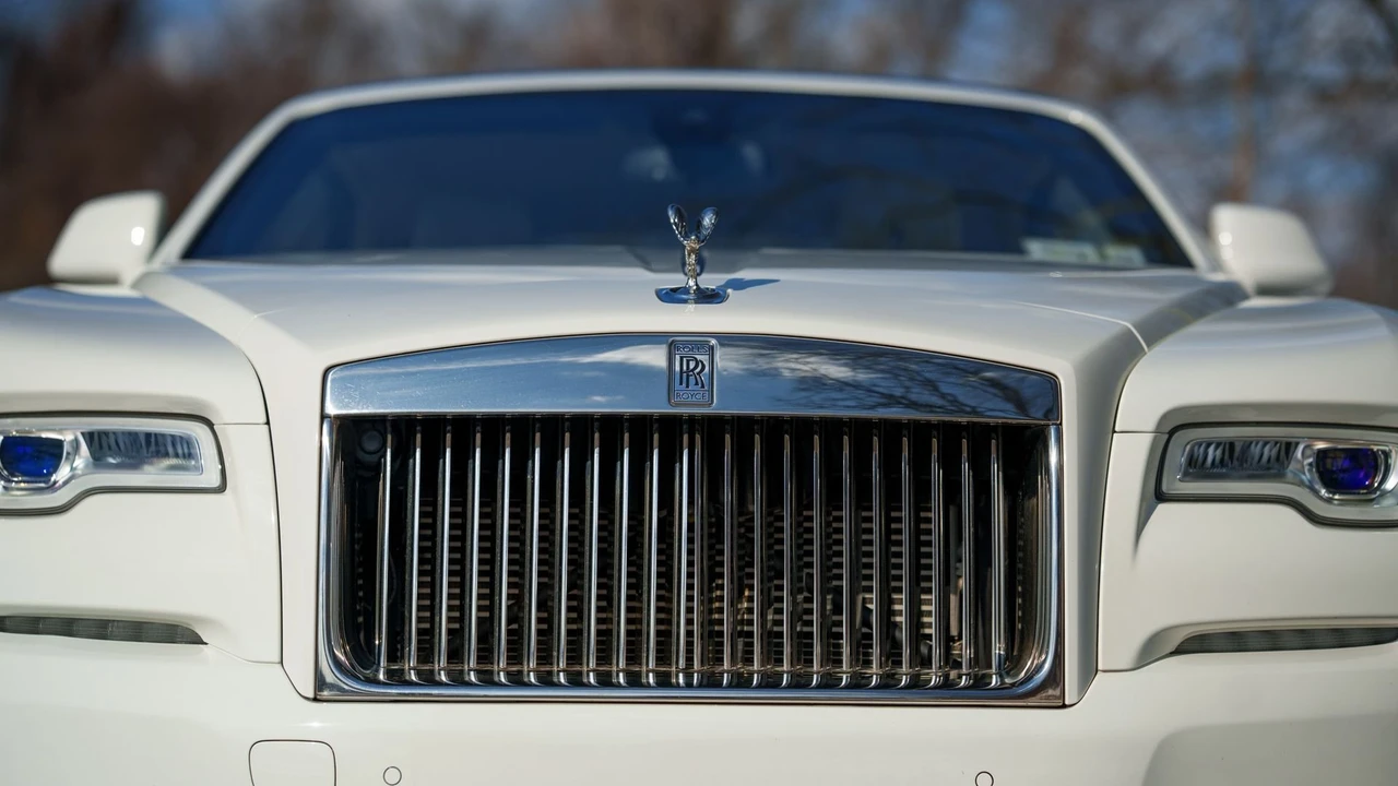 2017 Rolls-Royce Dawn - Image 31 of 31
