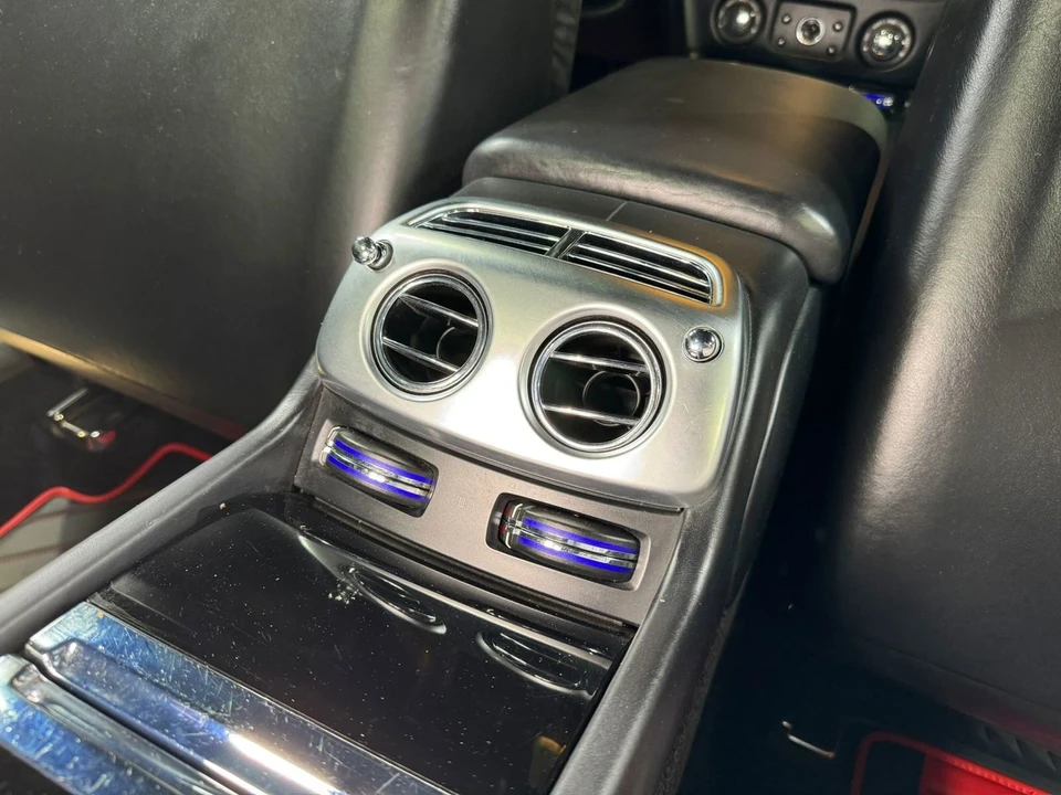 2017 Rolls-Royce Dawn - Image 18 of 21