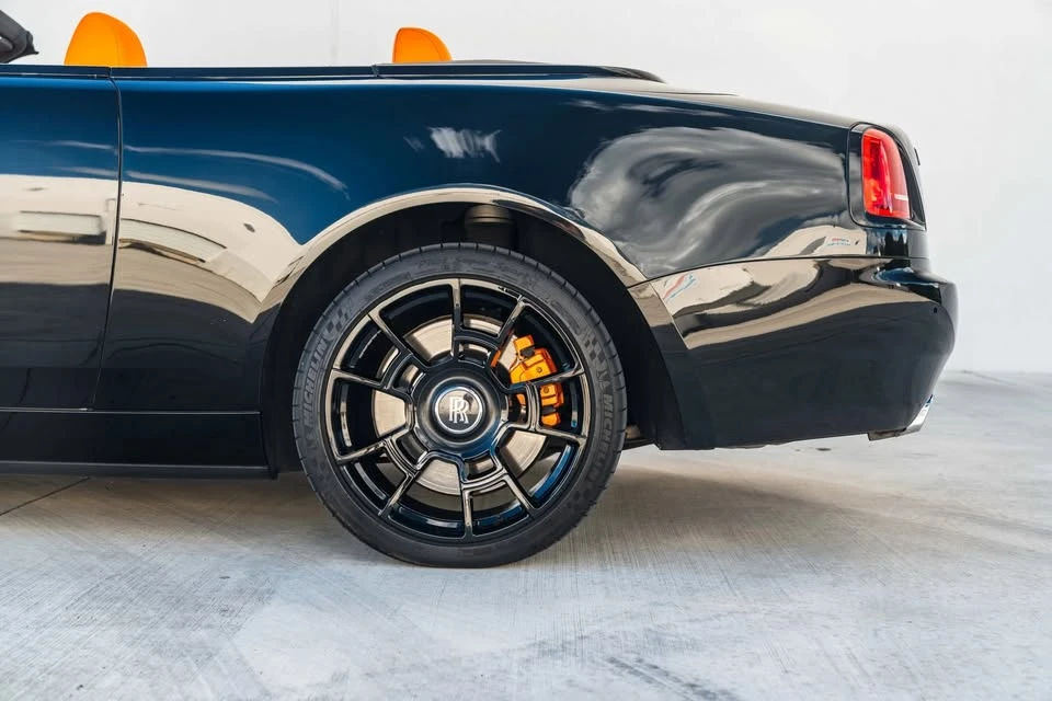 2017 Rolls-Royce Dawn - Image 13 of 20