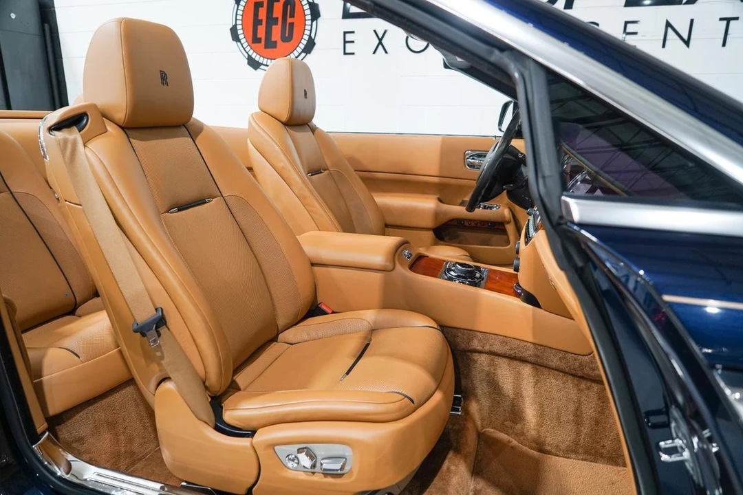 2017 Rolls-Royce Dawn - Image 16 of 21
