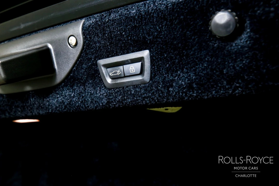 2017 Rolls-Royce Dawn - Image 21 of 31