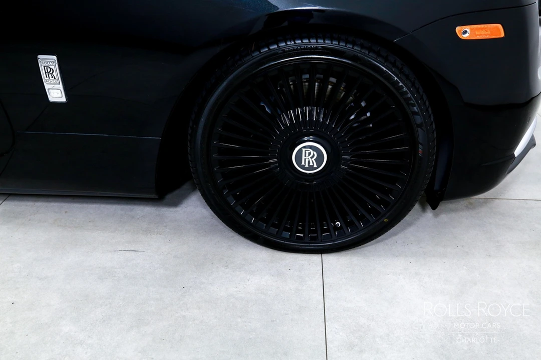 2017 Rolls-Royce Dawn - Image 30 of 31