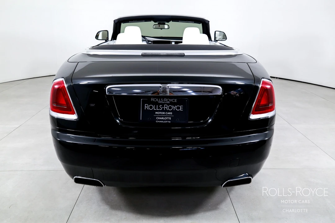 2017 Rolls-Royce Dawn - Image 10 of 31