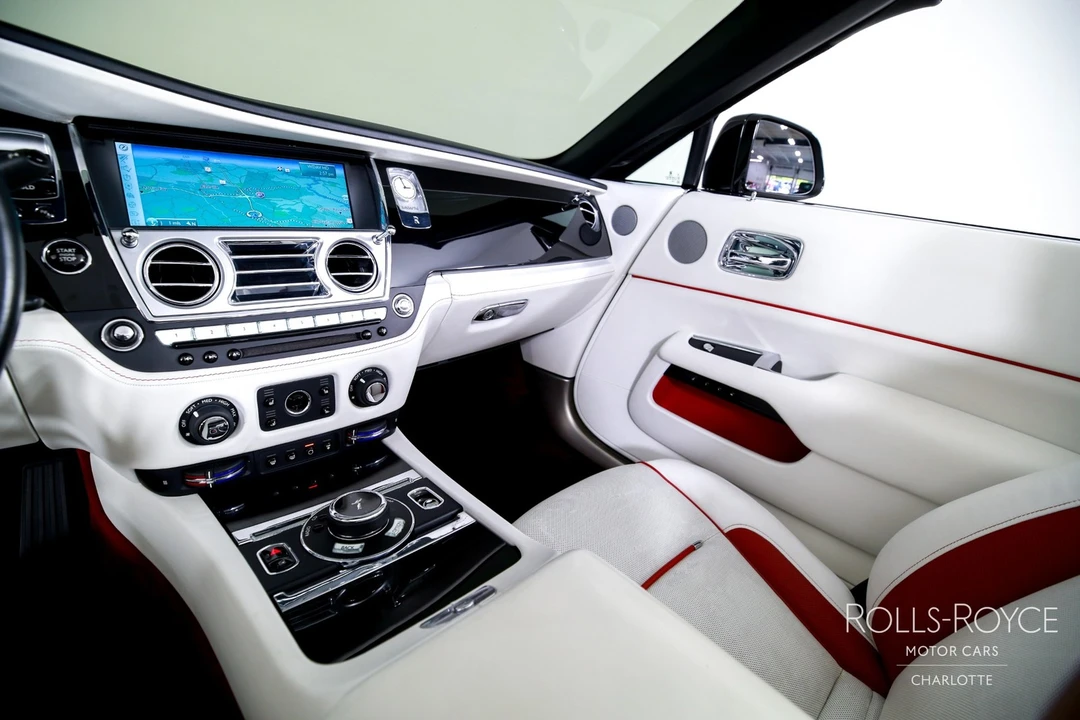 2017 Rolls-Royce Dawn - Image 16 of 31