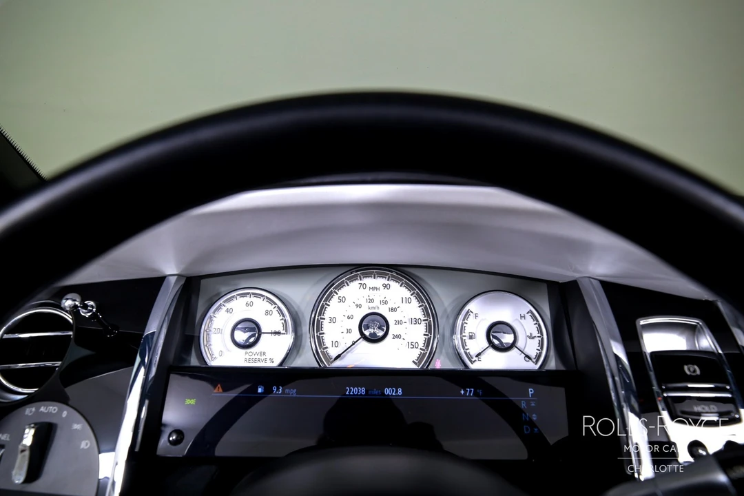 2017 Rolls-Royce Dawn - Image 14 of 31
