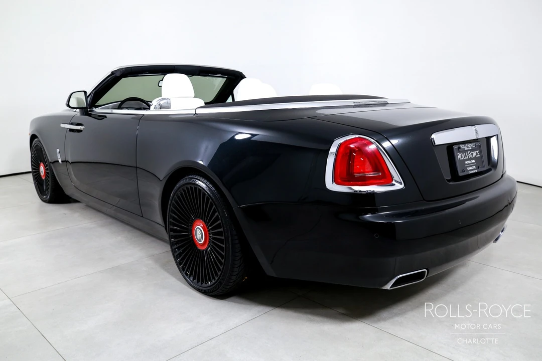 2017 Rolls-Royce Dawn - Image 9 of 31