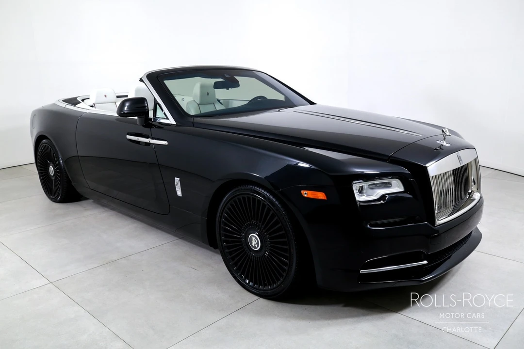 2017 Rolls-Royce Dawn - Image 7 of 31