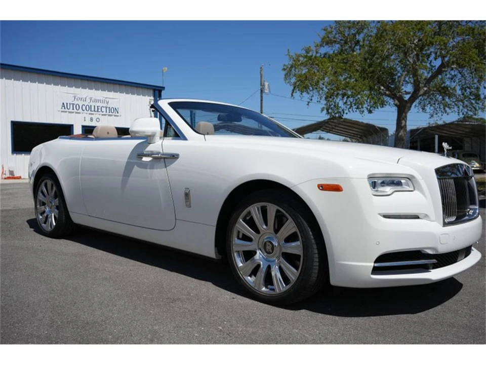 2017 Rolls-Royce Dawn - Image 18 of 31