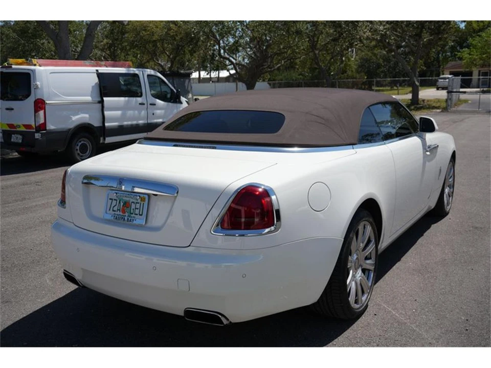 2017 Rolls-Royce Dawn - Image 6 of 31