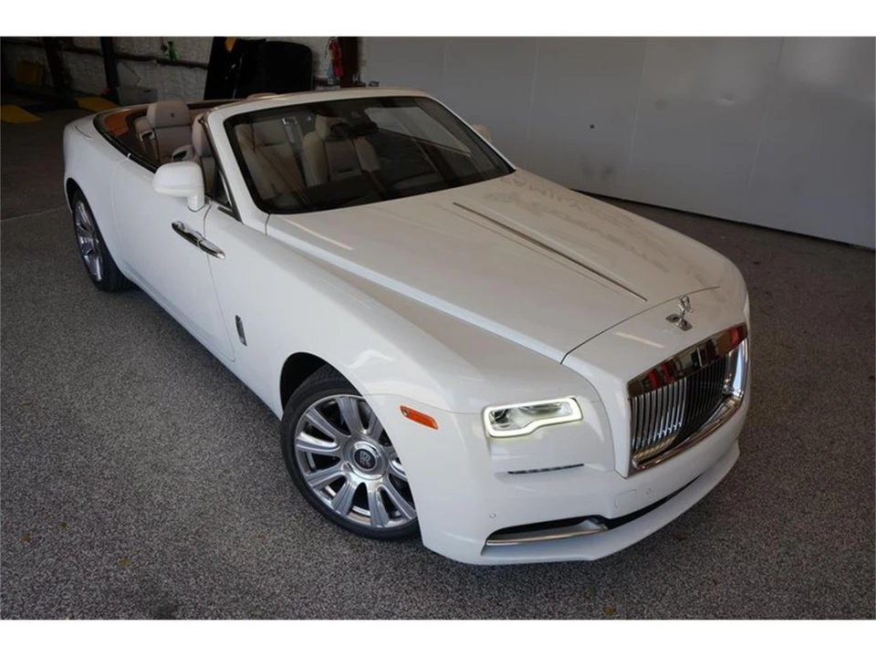2017 Rolls-Royce Dawn - Image 28 of 31