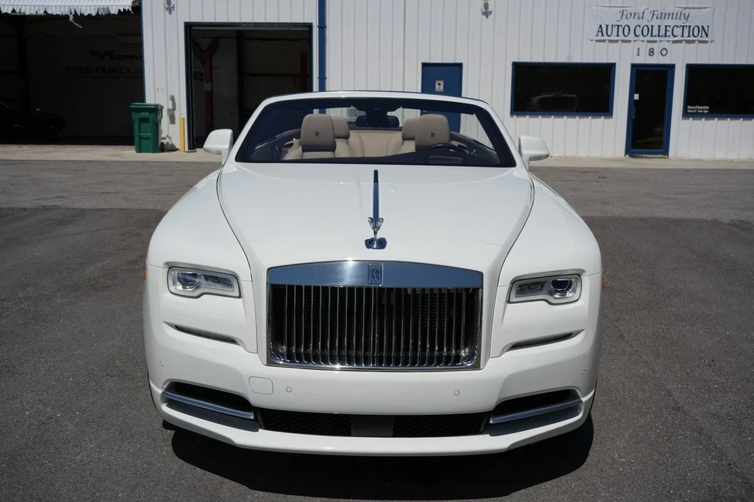 2017 Rolls-Royce Dawn - Image 10 of 21