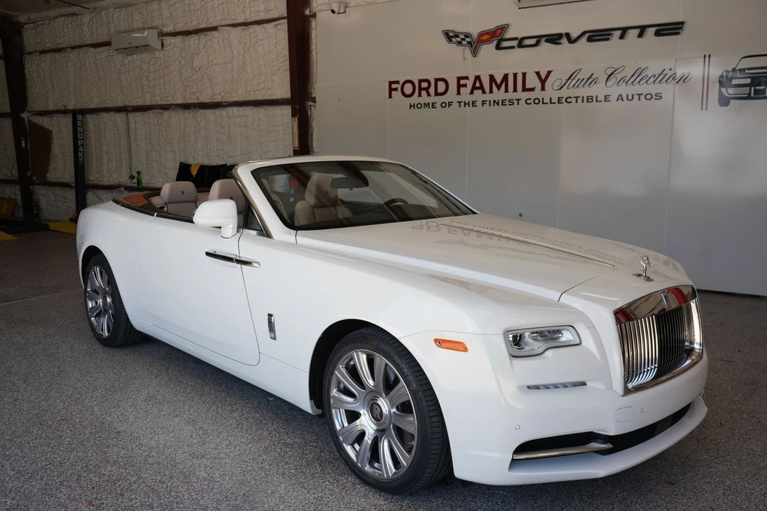2017 Rolls-Royce Dawn - Image 26 of 31