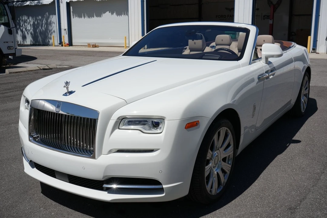 2017 Rolls-Royce Dawn - Image 11 of 21