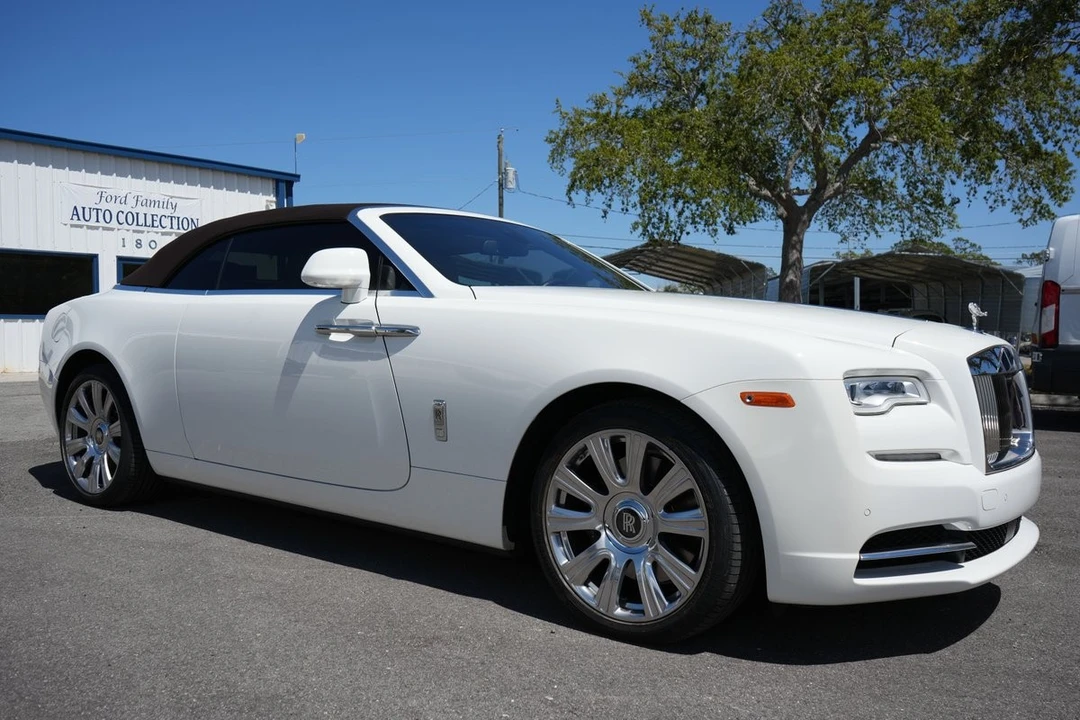 2017 Rolls-Royce Dawn - Image 9 of 21