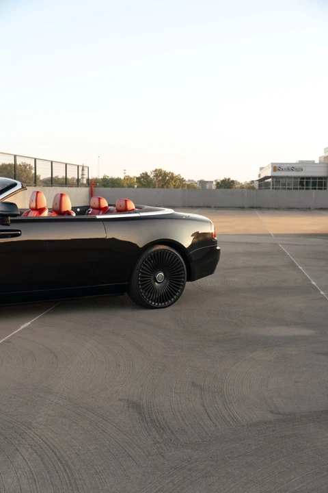 2017 Rolls-Royce Dawn - Image 2 of 21